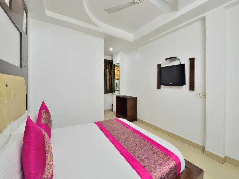 Hotel Sai International New Delhi Exterior foto